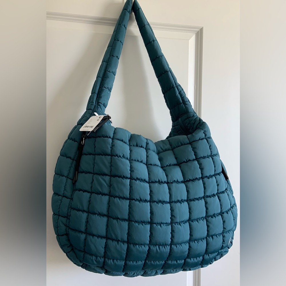 Free People Movement ~ Quilted Carryall Bag/Purse * NWT * - Picture 7 of 12